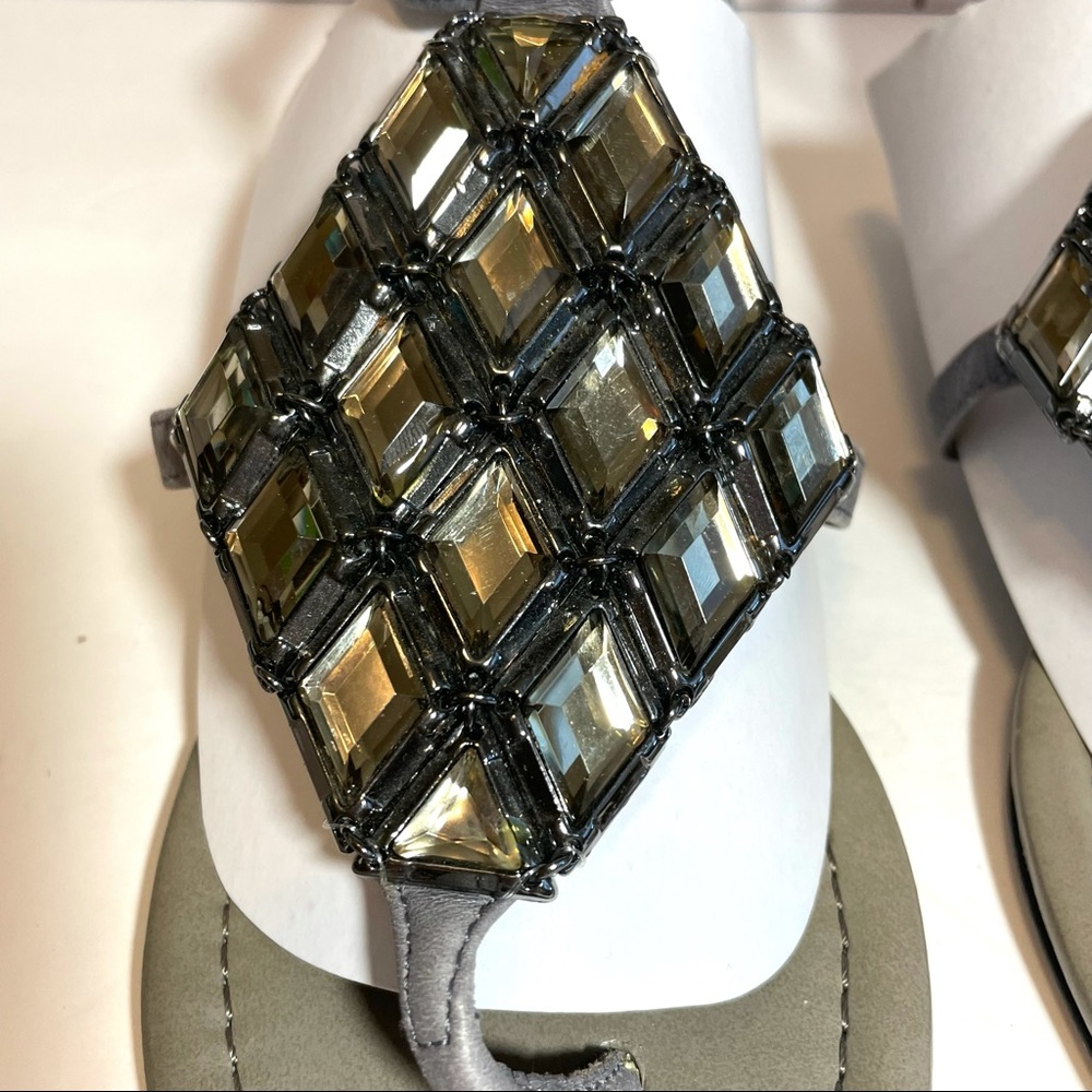 Vince Camuto Gray Jewel Irell Sandals 6 - Picture 10 of 16